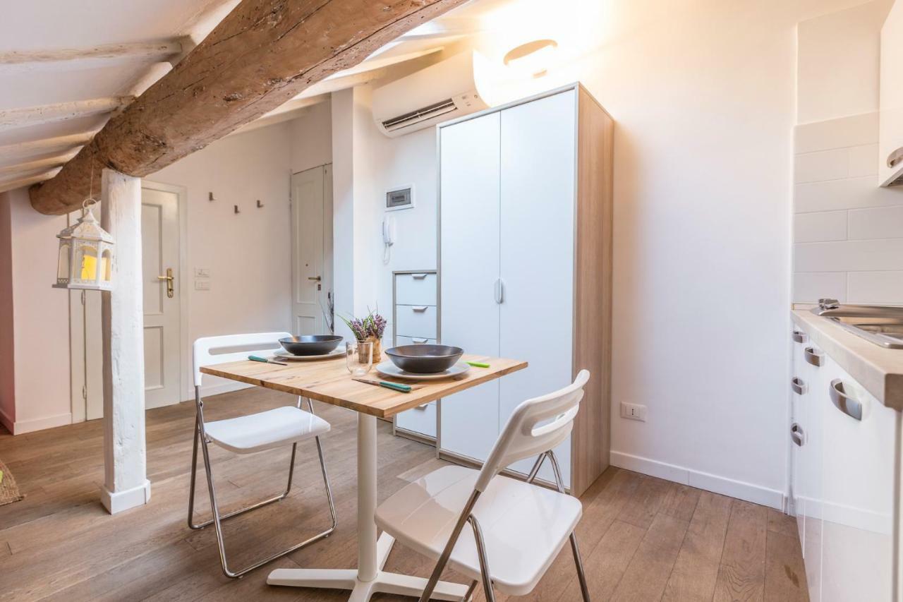 Pretty Oberdan - The Place Apartments Bologna Ngoại thất bức ảnh